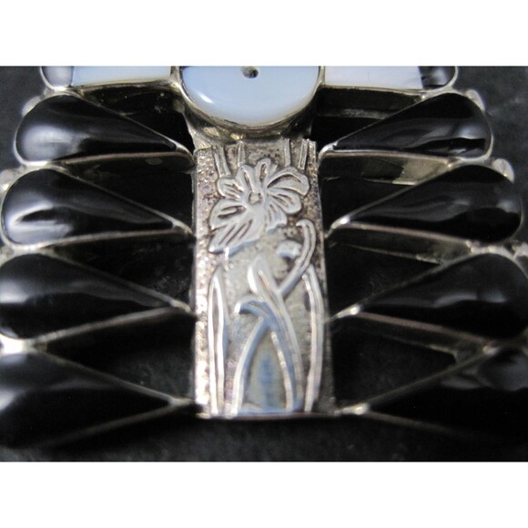 Southwestern Inlay Sunface Headdress Pendant Brooch - Picture 3 of 10